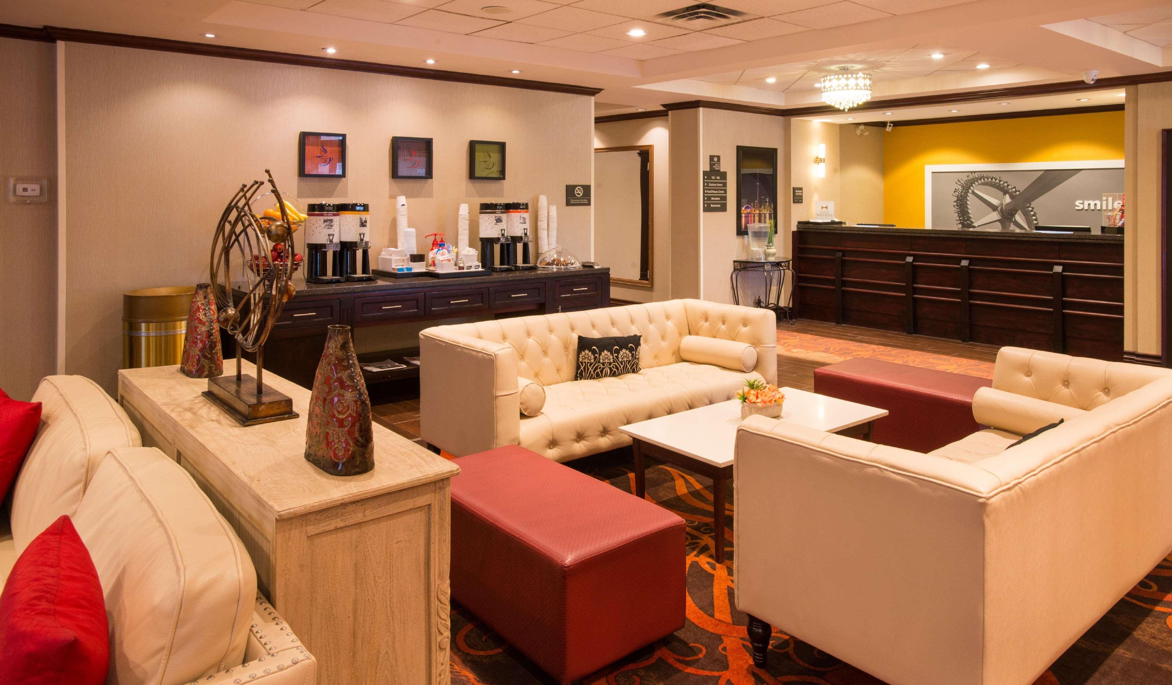 Hampton Inn Toronto-Mississauga West Buitenkant foto