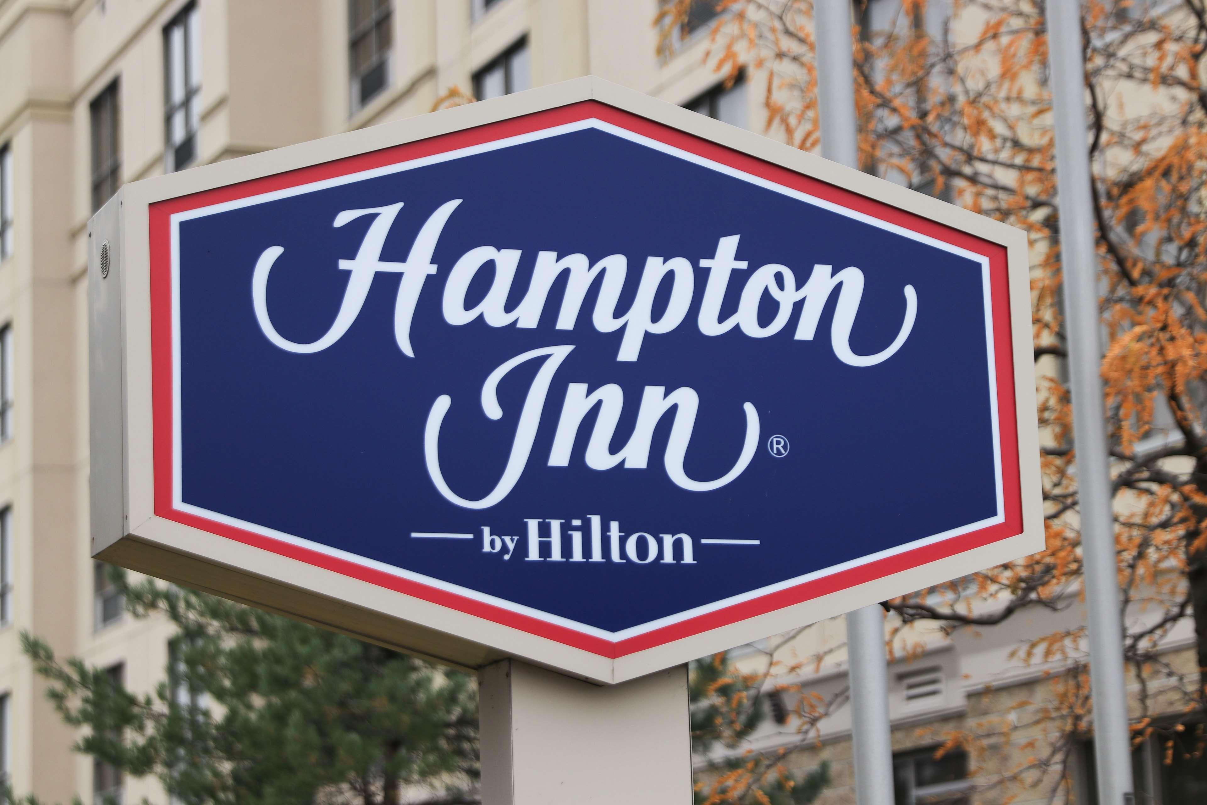 Hampton Inn Toronto-Mississauga West Buitenkant foto