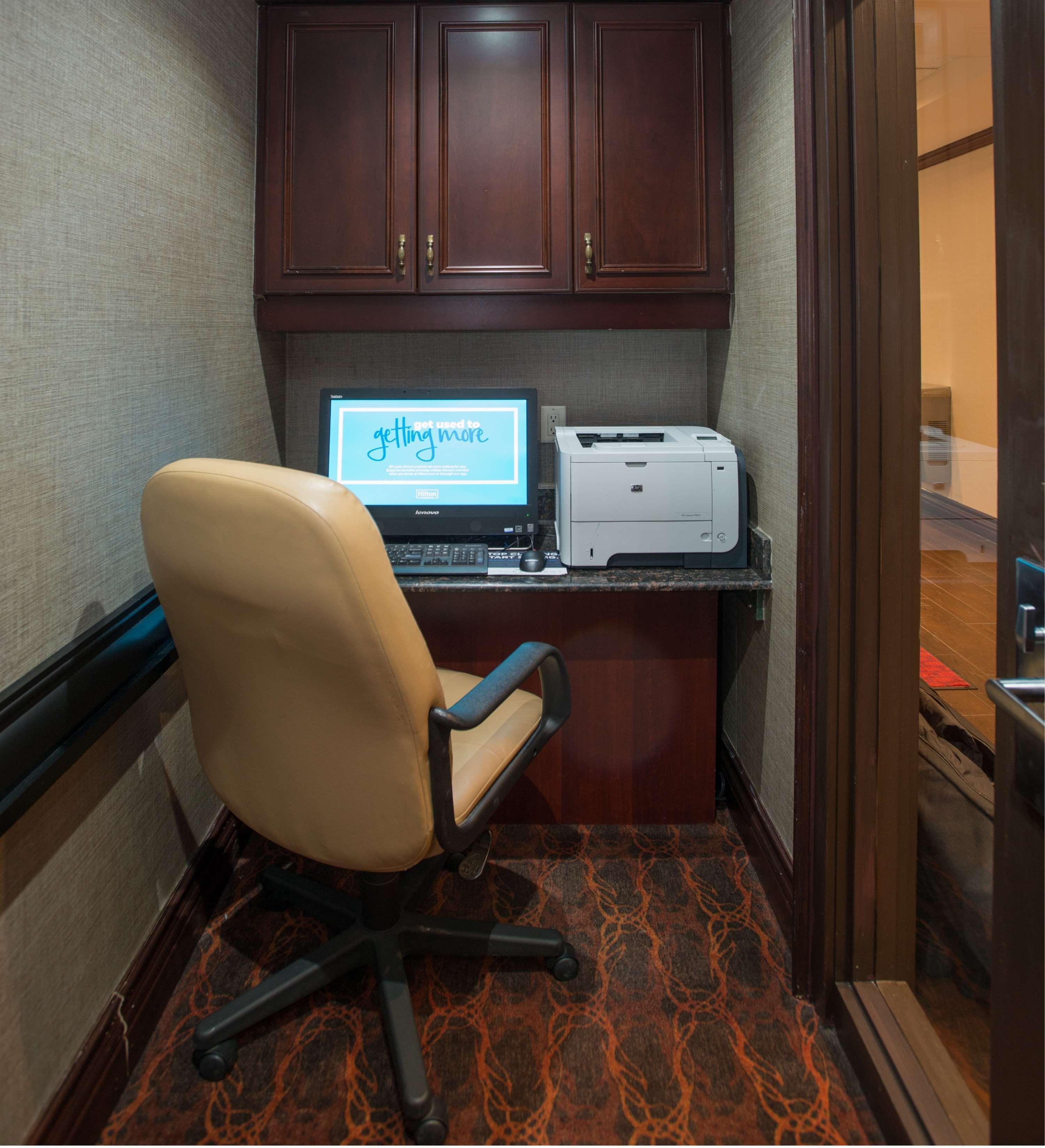 Hampton Inn Toronto-Mississauga West Buitenkant foto