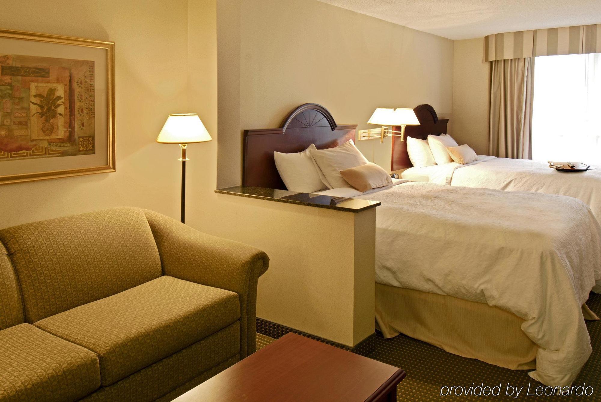 Hampton Inn Toronto-Mississauga West Kamer foto